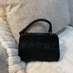 Vintage Elegant Black Handbag